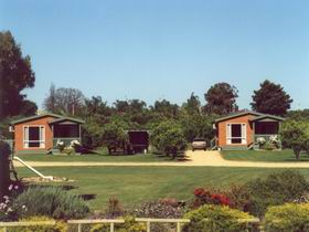  Tourism Canberra