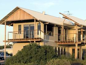 Tipara - Tourism Canberra 0