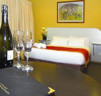 Victoria Hotel - Strathalbyn - Tourism Canberra