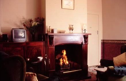 Walnut Cottage - Tourism Canberra 1