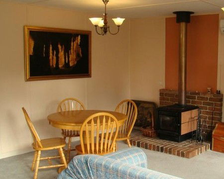 Riddlesdown Cottage - Tourism Canberra 3