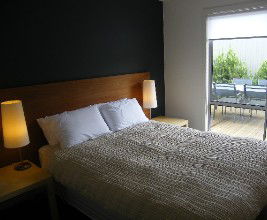 Coorong Waterfront Retreat - Tourism Canberra 5