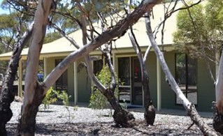 Riverbush Cottages - Tourism Canberra 1