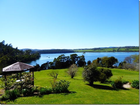 Tamar River Retreat - Tourism Canberra 4