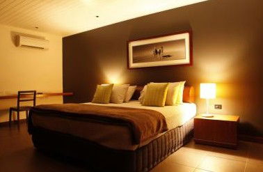 Wildman Wilderness Lodge - Tourism Canberra 5