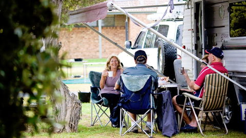 Port Elliot Holiday Park - Tourism Canberra 5