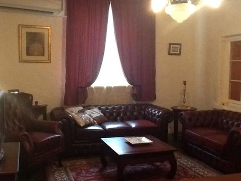 Tara's Of Auburn - Tourism Canberra 1