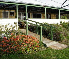 The Folly Holiday Home - Tourism Canberra 0
