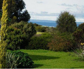 The Folly Holiday Home - Tourism Canberra 1