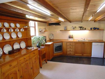 The Old Oak Bed And Breakfast - The Barn - Tourism Canberra 1