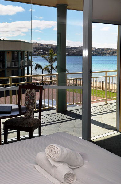 Hilton Motel - Tourism Canberra 0