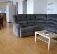 Riverfront Holiday House - Tourism Canberra