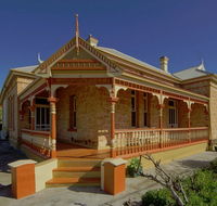 Myras Moonta Retreat - Tourism Canberra