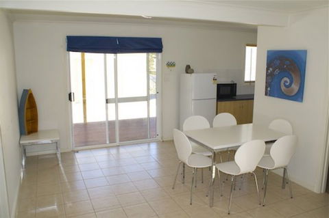 Coffin Bay Escape - Tourism Canberra 1
