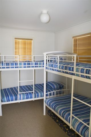 Coffin Bay Escape - Tourism Canberra 5