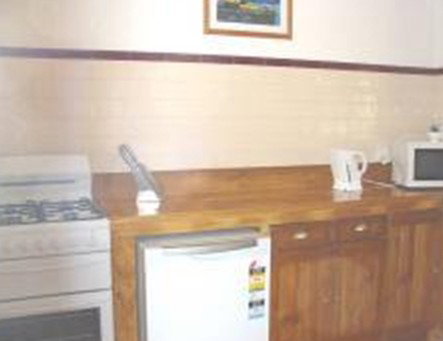 The Birches - Tourism Canberra 4