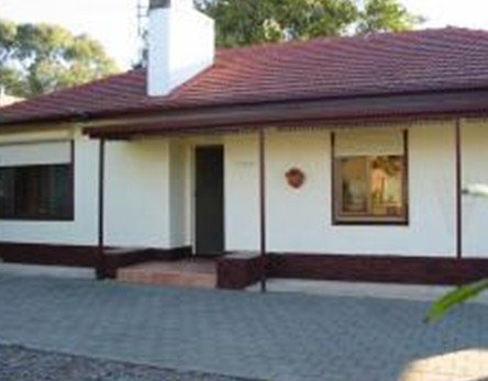 The Birches - Tourism Canberra 7