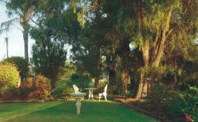 Riverfront Retreat - Tourism Canberra 0