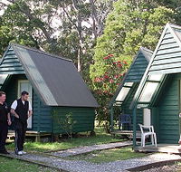 Strahan Backpackers YHA - Tourism Canberra