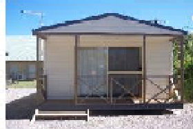 Sheffield Cabins - Tourism Canberra 0