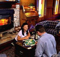 Strahan Colonial Cottages - Tourism Canberra