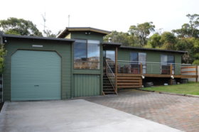 Freycinet Holiday Accommodation - Tourism Canberra 0