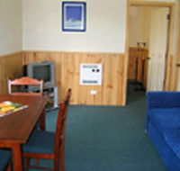 Driftwood Strahan Villas - Tourism Canberra
