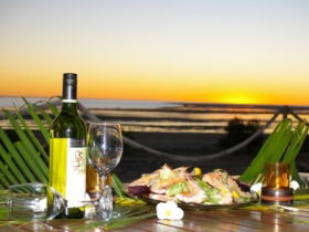 End Of The Road Motel - Tourism Canberra 0