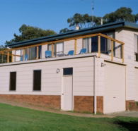 Three Peaks Holiday Rentals - Tourism Canberra