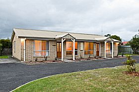 Leisureville Holiday Villas - Tourism Canberra 0