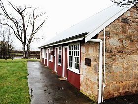 Ross Caravan Park & Heritage Cabins - Tourism Canberra 0