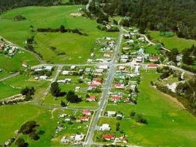 Gladstone Hotel - Tourism Canberra 0
