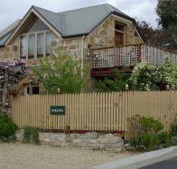 Cascade View Holiday Rentals - Tourism Canberra