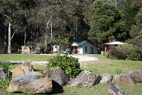 Mountainside Nature Retreat - Tourism Canberra 0