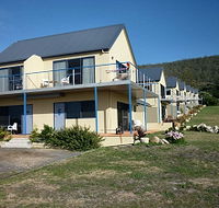 Diamond Island Resort - Beachfront Villas - Tourism Canberra