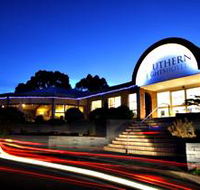 Southern Lights Hotel - Tourism Canberra