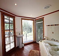 Love Grove Guest House - Tourism Canberra