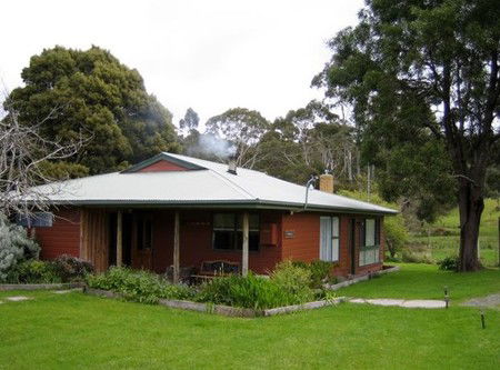 Inala Country Accommodation - Tourism Canberra 1