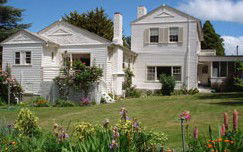 Explorers Lodge B & B - Tourism Canberra 1