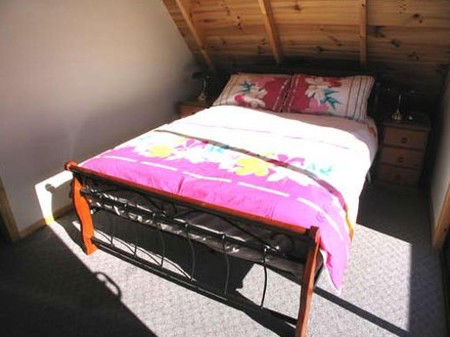 Four Seasons Holiday Cottages - Tourism Canberra 3