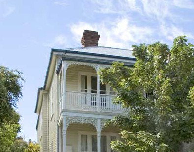 Swan Terrace - Tourism Canberra 3