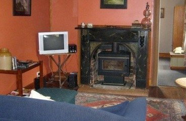 McIntosh Cottages - Tourism Canberra 4