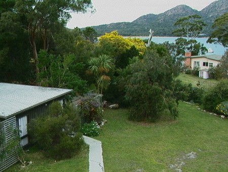 Coles Bay Retreat - Tourism Canberra 3