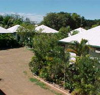 Gee Dees Family Cabins - Tourism Canberra