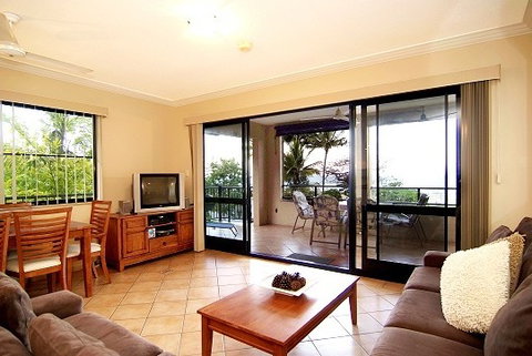 Mediterranean Beachfront Apartments - Tourism Canberra 0