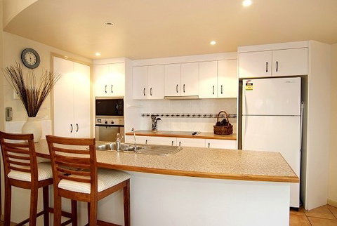 Mediterranean Beachfront Apartments - Tourism Canberra 2