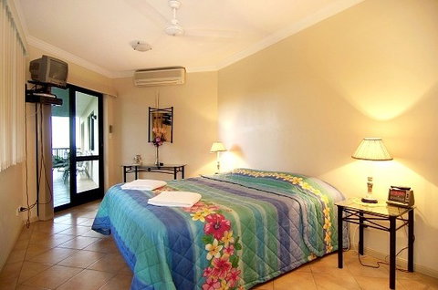 Mediterranean Beachfront Apartments - Tourism Canberra 3