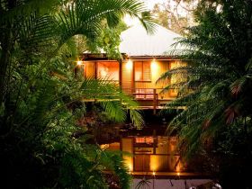 Cottages Amiens QLD Tourism Canberra