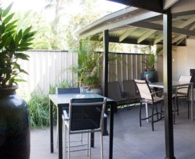 Shoalhaven Heads Hotel Motel - Tourism Canberra 0