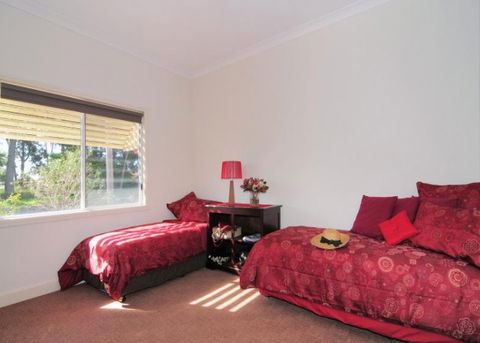 Diamond Cottages - Tourism Canberra 2